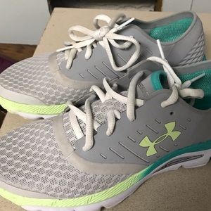 Under Armour athletic Sneakers